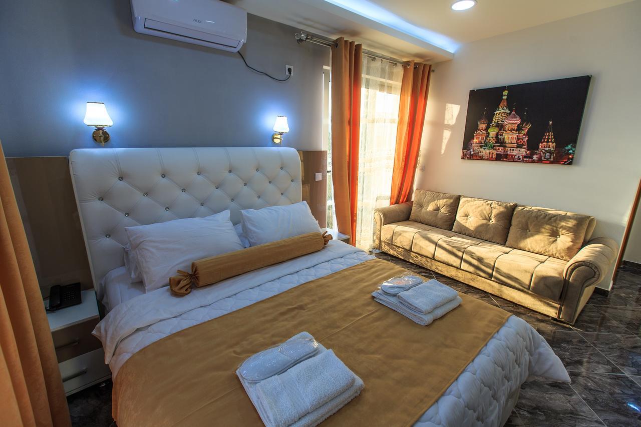 Hotel Hoti II Ulcinj Ngoại thất bức ảnh