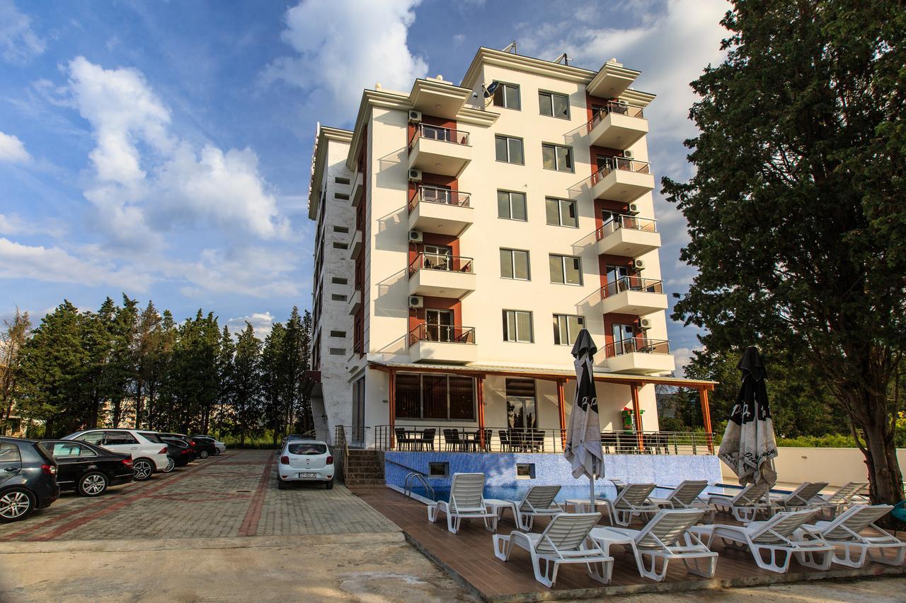 Hotel Hoti II Ulcinj Ngoại thất bức ảnh