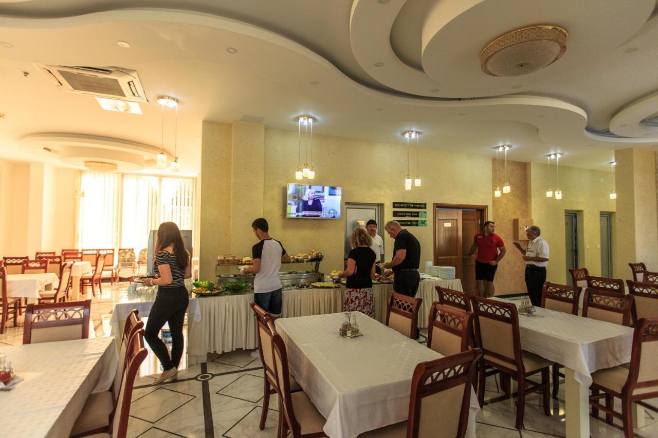 Hotel Hoti II Ulcinj Ngoại thất bức ảnh